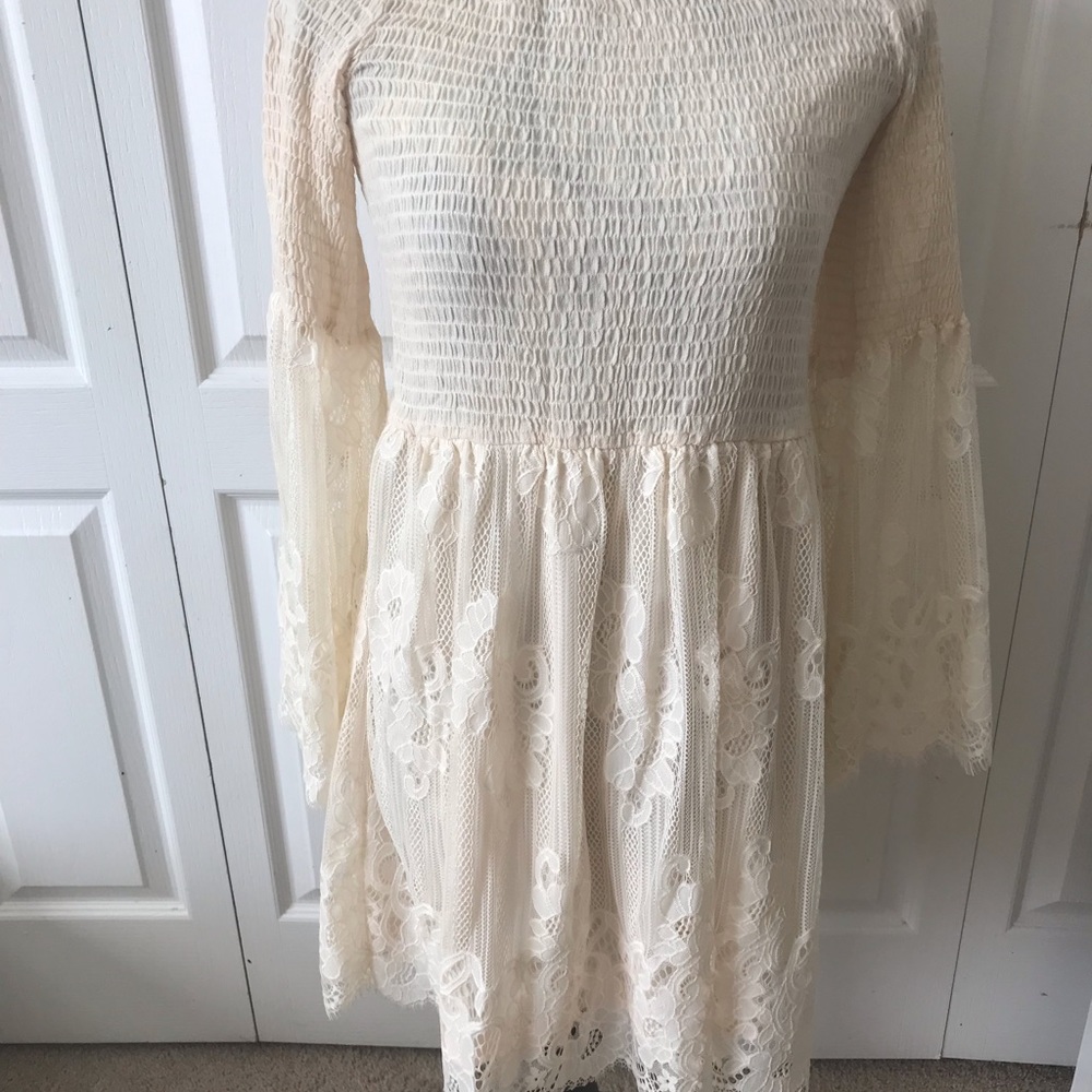 Cover + Scout Cream dress size description XL but can possibly fit medium